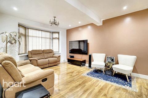 3 bedroom end of terrace house for sale, Blandford Waye, Hayes