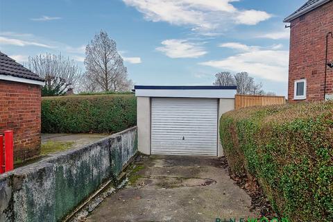 3 bedroom detached house for sale, Boythorpe Road, Chesterfield S40