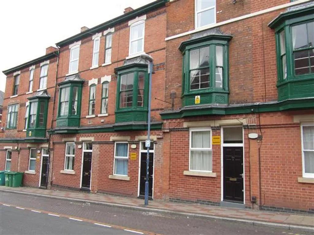 A charming exterior view of a well-maintained p...