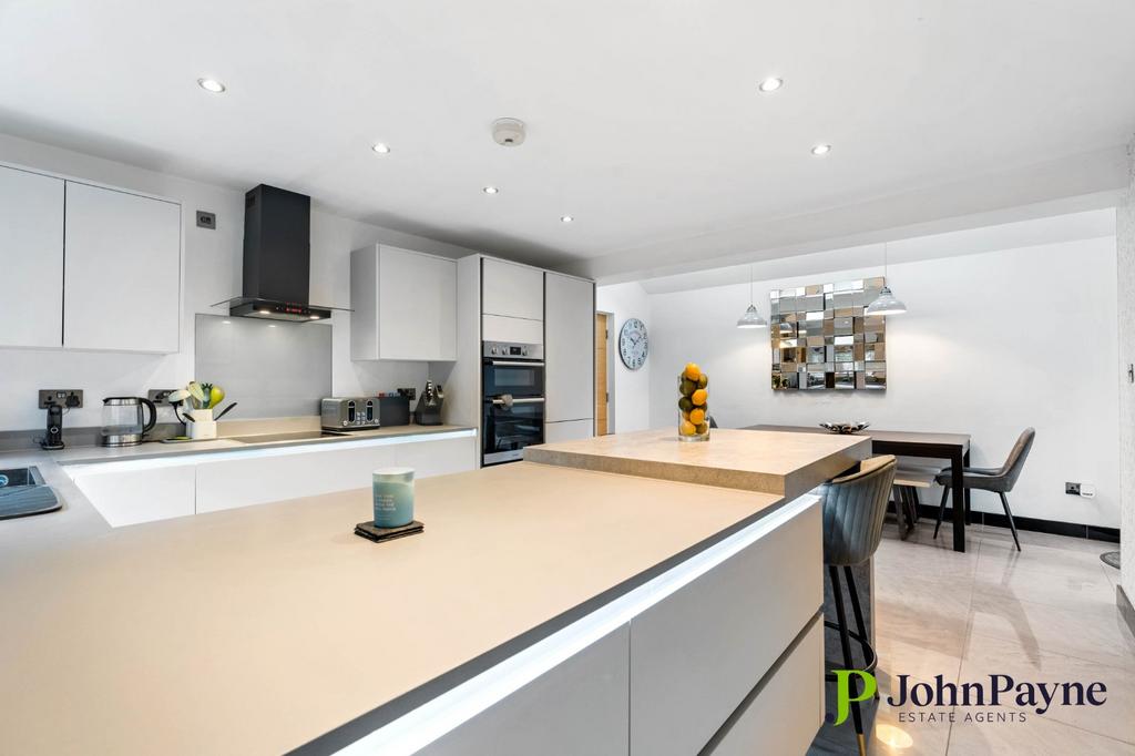 Kitchen/Breakfast