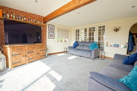 2 Brecklands, Wickersley, Rotherham, S66 1AJ