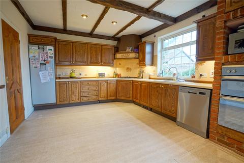 2 Brecklands, Wickersley, Rotherham, S66 1AJ