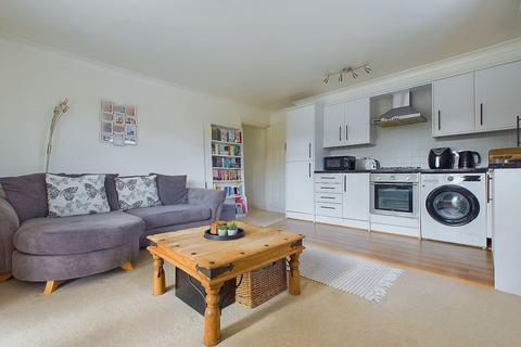 2 bedroom flat for sale, Penhill Mews, Lancing, BN15 8HB