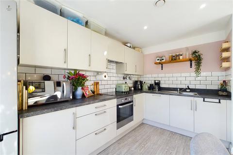 2 bedroom apartment for sale, London Road, Hackbridge, Wallington, SM6