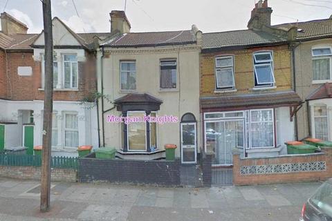 4 bedroom terraced house for sale, East Ham E6