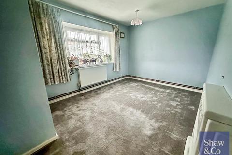44 Churchfields Avenue, Feltham, TW13 5NS