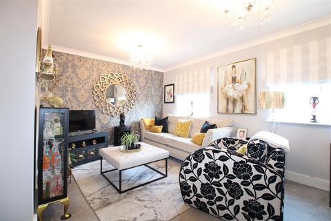 2 bedroom apartment for sale, St. James Court, Swan Close, Blakedown