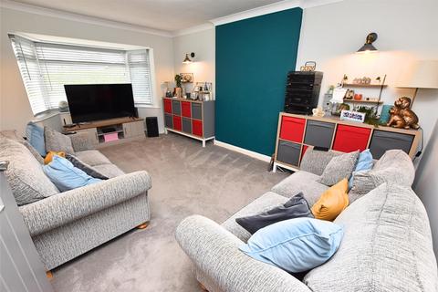 3 Grange Avenue, Laceby, Grimsby, DN37 7DG