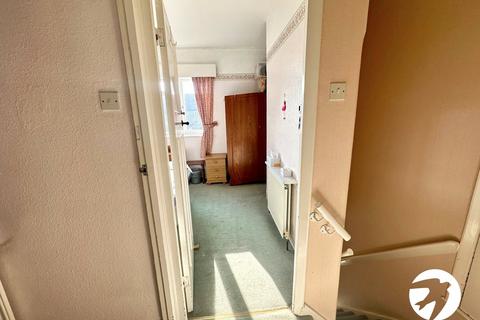 157 Alnwick Road, London, SE12 9BX