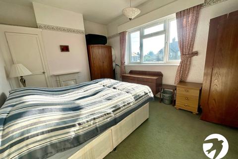 157 Alnwick Road, London, SE12 9BX