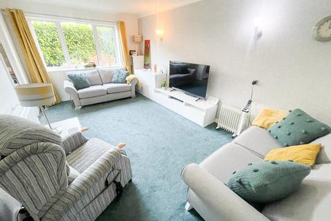 2 bedroom ground floor flat for sale, Redfern House, Romiley