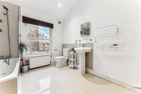 2 bedroom apartment for sale, Queenstown Road, London, SW8