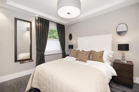 5 bedroom townhouse to rent, St. Johns Wood Park, St Johns Wood NW8