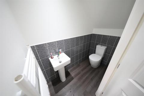 31 Farrier Close, Kingswood, Hull, HU7 3DW