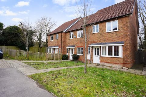 3 bedroom terraced house for sale, Farleigh Heights, Tovil, ME15