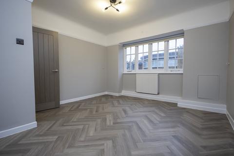 2 bedroom flat to rent, Richmond Hill, Bournemouth,