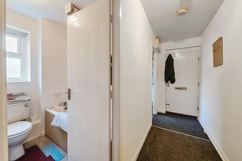 2 bedroom flat for sale, Bermondsey Drive, Brooklands Road, Hull, East Yorkshire, HU5