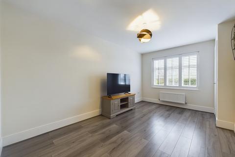 15 Fieldhurst Close, Astley, Manchester, M29 7UE