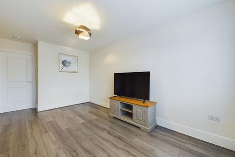 15 Fieldhurst Close, Astley, Manchester, M29 7UE