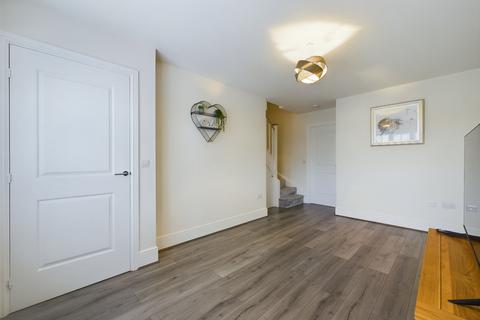 15 Fieldhurst Close, Astley, Manchester, M29 7UE