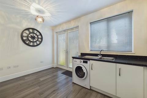 15 Fieldhurst Close, Astley, Manchester, M29 7UE