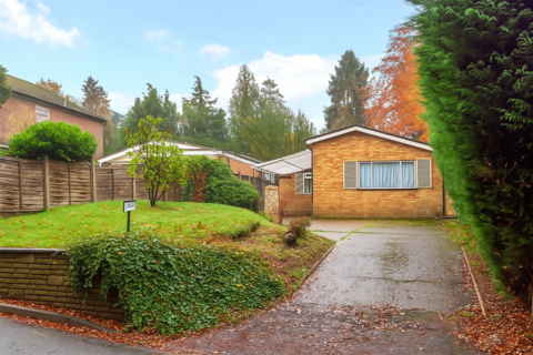 2 bedroom detached bungalow for sale, Hendon Wood Lane, London, NW7