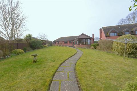 3 bedroom detached bungalow for sale, Limes Paddock, Dorrington, Shrewsbury