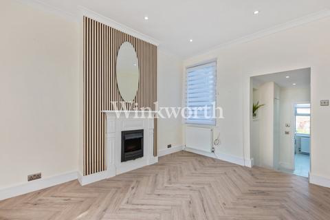 2 bedroom apartment for sale, Lascotts Road, London, N22