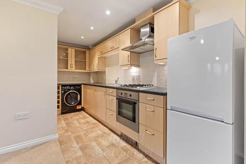 1 bedroom flat for sale, Brookhill Road, Crawley RH10