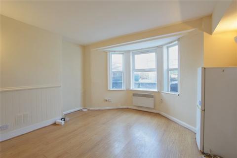 Studio to rent, South Birkbeck Road, Leytonstone E11