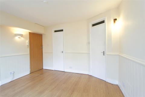 Studio to rent, South Birkbeck Road, Leytonstone E11