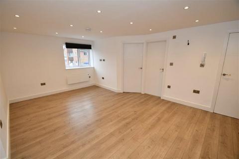 1 bedroom apartment to rent, Meadrow, Godalming GU7