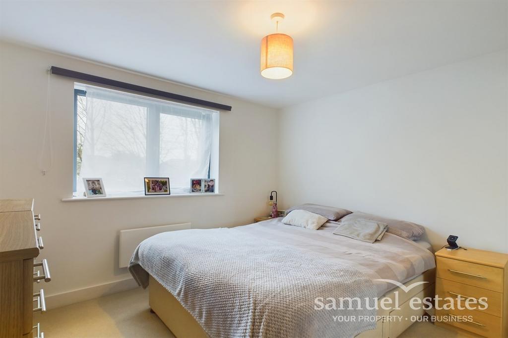 Main Bedroom
