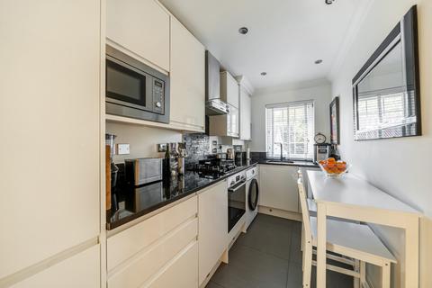 2 bedroom apartment for sale, Whittets Ait, Jessamy Road, Weybridge, KT13