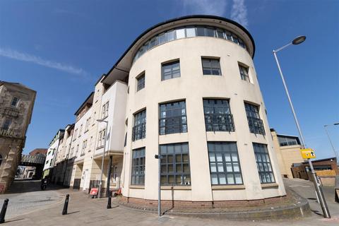 1 bedroom apartment to rent, Curzon Place, Gateshead