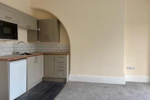 1 bedroom apartment to rent, Blenheim Road, Somerset TA24