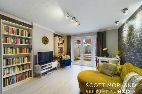 19 Mccartney Walk, Brighton Hill, Basingstoke, RG22 4NZ