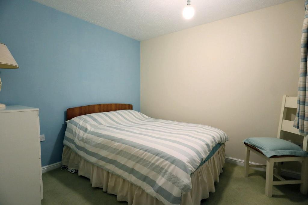 Bedroom 2.jpg