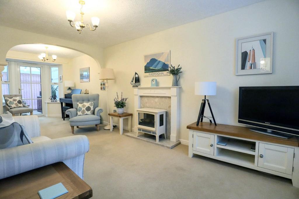 Living room.jpg