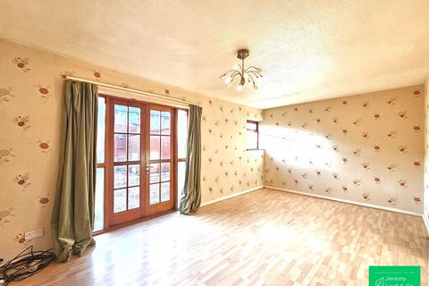 3 bedroom terraced house for sale, Brownswell Road, London, N2