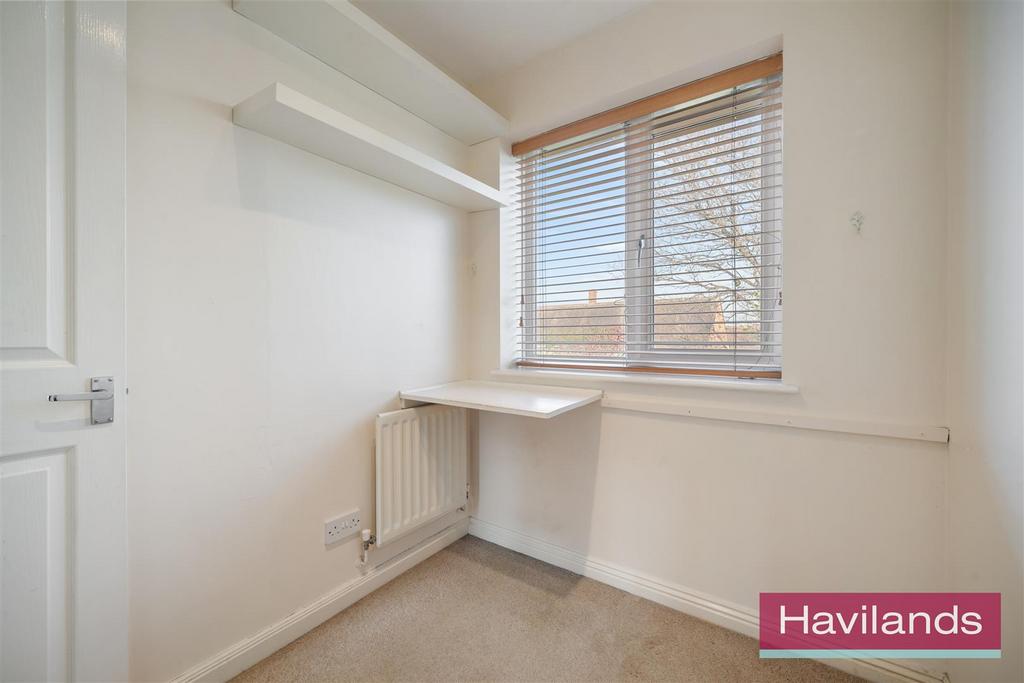 Hanbury Drive-8.jpg