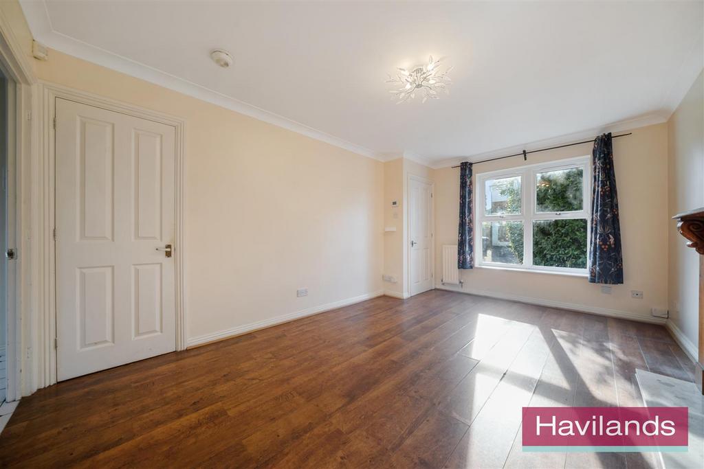 Hanbury Drive-17.jpg
