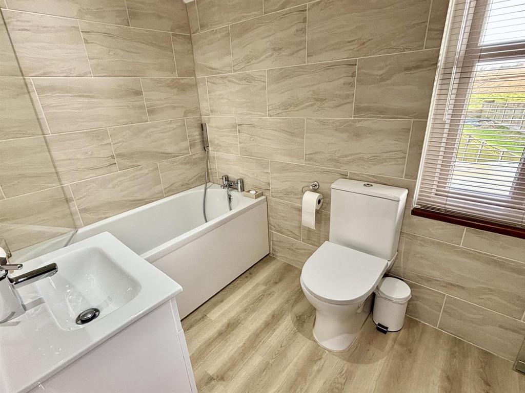 Bathroom W/C