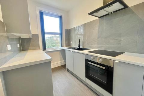 2 bedroom apartment to rent, Youngs Park Road, Paignton, TQ4 6BU