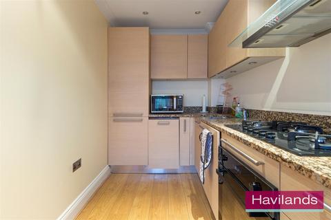 1 bedroom flat for sale, River Bank, London