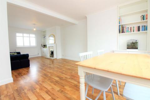 3 Everest Close, Arlesey, SG15 6TR
