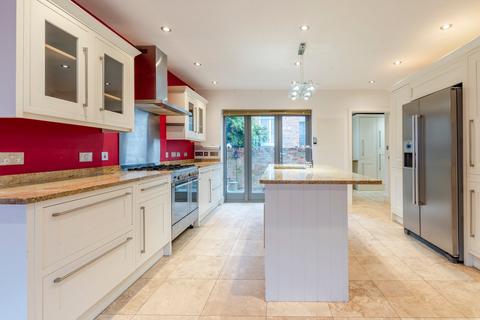 3 bedroom townhouse for sale, Rodney Road, Cheltenham, GL50