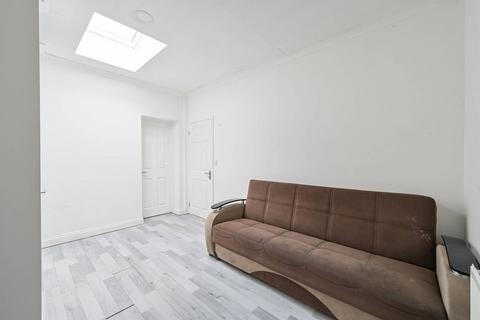 undefined, Colton Gardens, Tottenham, London, N17