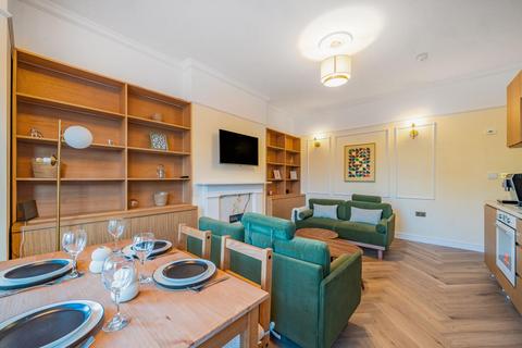 3 bedroom flat for sale, The Vale, Acton