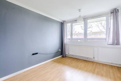 1 bedroom flat for sale, Phipps Bridge Road, CR4, Mitcham, CR4